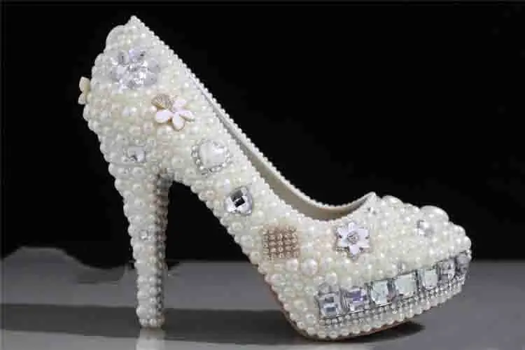 2018 Nicest custom made handmade Pearl High Heel wedding shoes Rhinestone Crystal bridal shoes wedding shoes 35-43
2018 Nicest custom made handmade Pearl High Heel wedding shoes Rhinestone Crystal bridal shoes wedding shoes 35-43