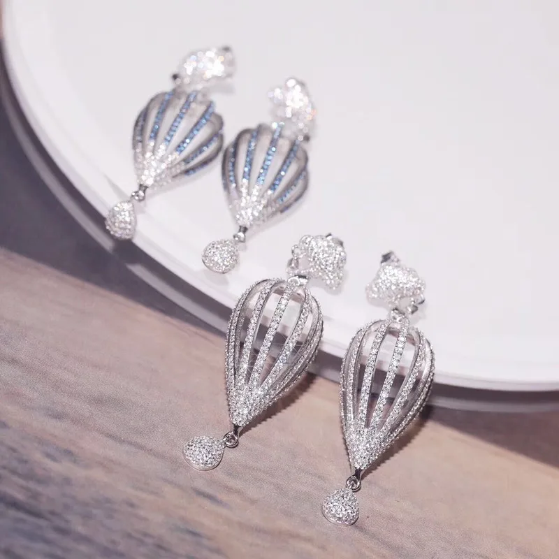 Designer Fashion 925 Sterling Silver Jewelry 3A Cubic Zirconia Party Earring
Designer Fashion 925 Sterling Silver Jewelry 3A Cubic Zirconia Party Earring