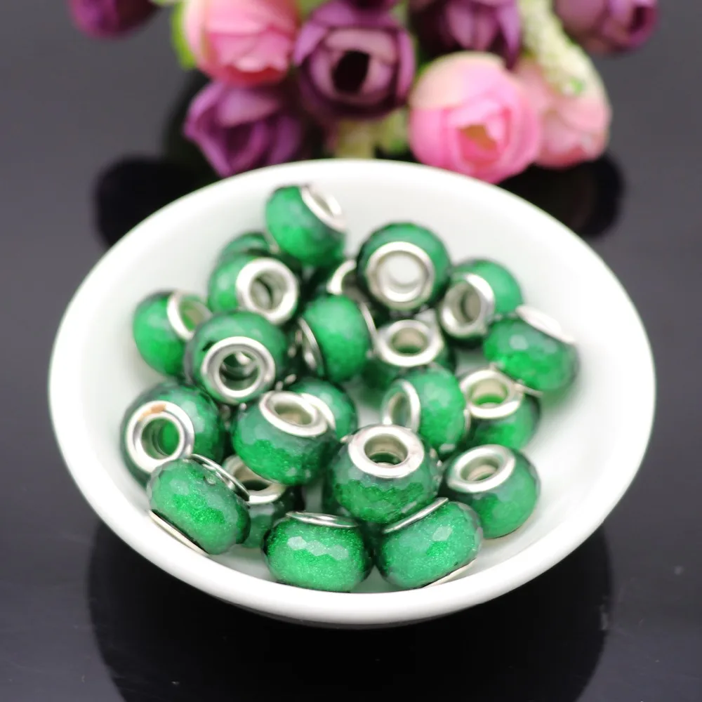 20pcs Mix Cut Faceted Powder Glitter in Plastic Resin Charm Beads Fit for European Pandora Bracelet Spacer Beads for DIY Jewelry
20pcs Mix Cut Faceted Powder Glitter in Plastic Resin Charm Beads Fit for European Pandora Bracelet Spacer Beads for DIY Jewelry