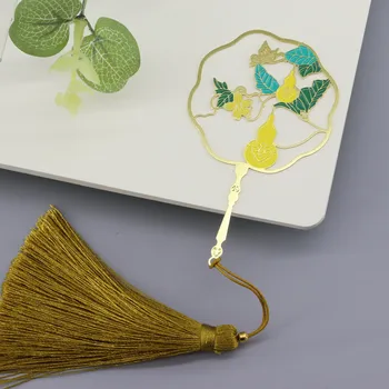 1pcs Gourd fan face classical Chinese style creative metal Fulu bookmark Wenchuang ancient style Wenchuang gift to teachers and classmates
1pcs Gourd fan face classical Chinese style creative metal Fulu bookmark Wenchuang ancient style Wenchuang gift to teachers and classmates
