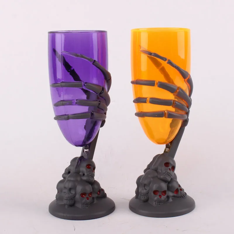 Glowing Wine Cup Claw Party Spooky Skeleton SKull Halloween Goblet LED Scary Hot Sale High Quality 2019 New Patterns Novel sep30
Glowing Wine Cup Claw Party Spooky Skeleton SKull Halloween Goblet LED Scary Hot Sale High Quality 2019 New Patterns Novel sep30