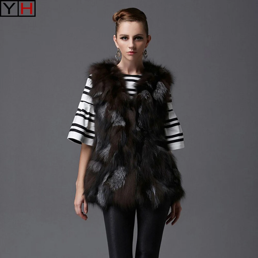 Winter women fox fur vest new fashion female natural fox fur vest real fur jacket outerwear genuine fox fur coat
Winter women fox fur vest new fashion female natural fox fur vest real fur jacket outerwear genuine fox fur coat