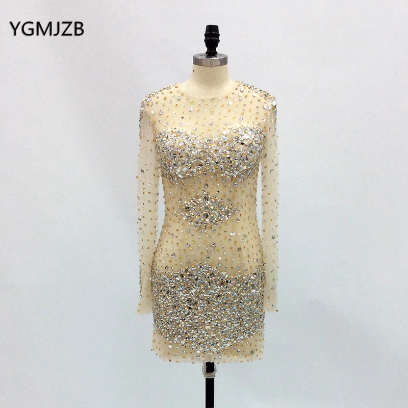 Sexy Short Prom Dresses 2020 Sheath Long Sleeves Heavy Beads Crystal Nude Tulle Women Formal Night Club Party Prom Gowns
Sexy Short Prom Dresses 2020 Sheath Long Sleeves Heavy Beads Crystal Nude Tulle Women Formal Night Club Party Prom Gowns