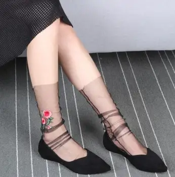 women's thin mesh sexy socks girls flower embroidery sexy socks casual mesh socks R309
women's thin mesh sexy socks girls flower embroidery sexy socks casual mesh socks R309