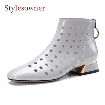 Spring Summer Hollow Out Women Shoes Solid Color White Black Genuine Leather Back Big Round Ring Zipper Square Toe Short Boots
Spring Summer Hollow Out Women Shoes Solid Color White Black Genuine Leather Back Big Round Ring Zipper Square Toe Short Boots