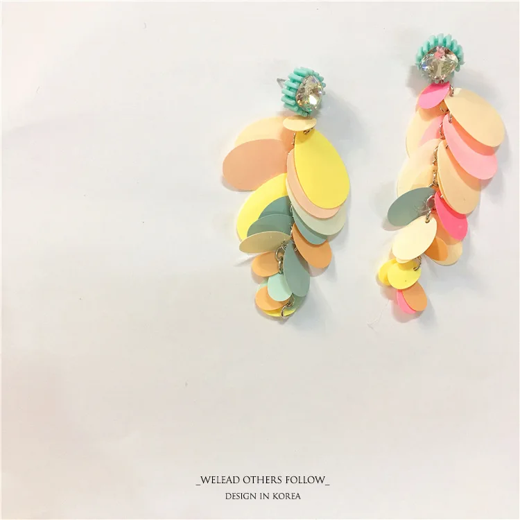 Fashion Retro Minimalist Crystal Earrings Rainbow for Women Korea Personality Round Long Tassel Earrings Statement Jewelry Gift
Fashion Retro Minimalist Crystal Earrings Rainbow for Women Korea Personality Round Long Tassel Earrings Statement Jewelry Gift