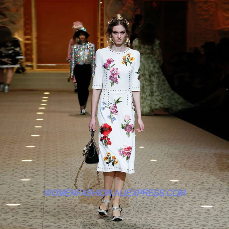 2018 Summer Elegant White Floral Long Dress Women Ruwnay Luxury Crystal Button Vintage Female Party Midi Dresses Tunic Clothing
2018 Summer Elegant White Floral Long Dress Women Ruwnay Luxury Crystal Button Vintage Female Party Midi Dresses Tunic Clothing