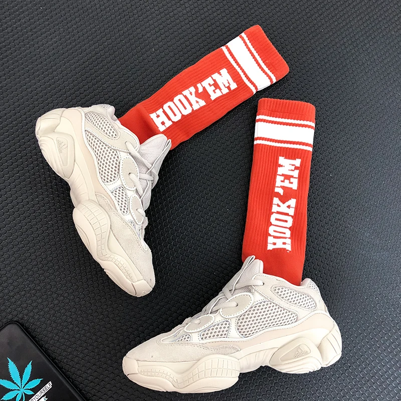 Letter Printing Women Sports Socks Knee Stockings Soccer Baseball Football Socks Women Stripe Patchwork Half High Tube Socks
Letter Printing Women Sports Socks Knee Stockings Soccer Baseball Football Socks Women Stripe Patchwork Half High Tube Socks