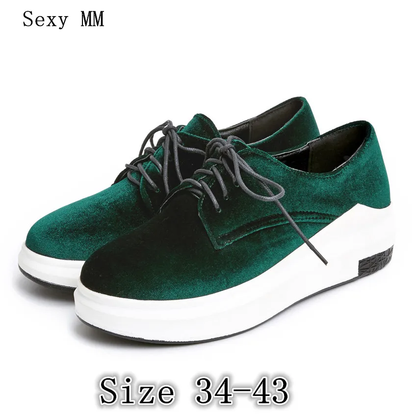 Flats Women Loafers Trainers Breathable Woman Shoes Casual Skate Walking Flat Platform Shoes Plus Size 34 - 40 41 42 43
Flats Women Loafers Trainers Breathable Woman Shoes Casual Skate Walking Flat Platform Shoes Plus Size 34 - 40 41 42 43