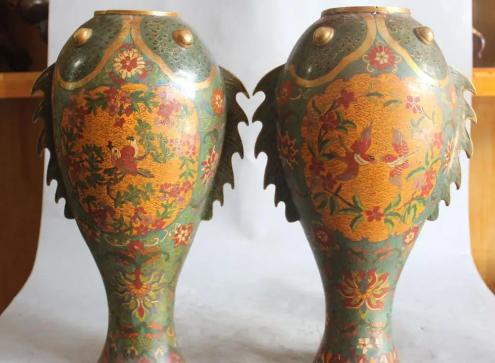 16"Marked Chinese Cloisonne Enamel Gilt Bird Fish Flower Bottle Vase Pair Statue
16"Marked Chinese Cloisonne Enamel Gilt Bird Fish Flower Bottle Vase Pair Statue