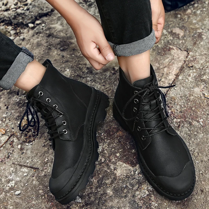 CNFIIA Ankle Boots Men Casual Martin Shoes High Quality Leather Casual Safety Trekking Shoes Working Combat Boots Anti-Slip 2018
CNFIIA Ankle Boots Men Casual Martin Shoes High Quality Leather Casual Safety Trekking Shoes Working Combat Boots Anti-Slip 2018