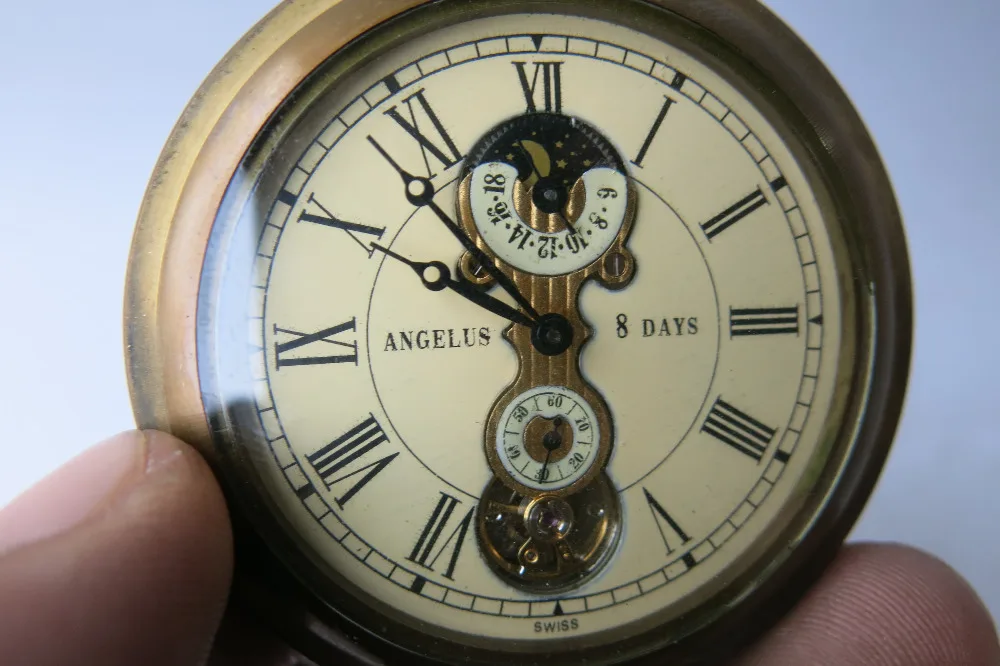 Rare Old Qing Dynasty royal BRASS GLASS clock \ mechanical Pocket watch,stars and the moon, can work, with mark, Free shipping
Rare Old Qing Dynasty royal BRASS GLASS clock \ mechanical Pocket watch,stars and the moon, can work, with mark, Free shipping