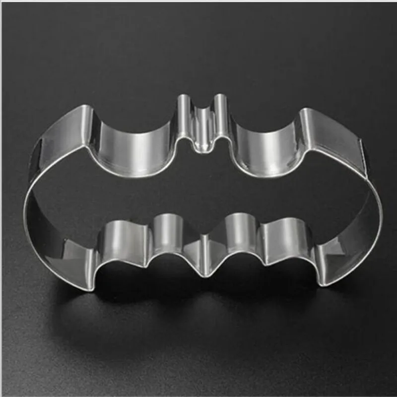 Halloween Batman Bat Cookie Tool Cutter Biscuit Press Icing Set Stamp Mold Stainless Steel Pastry Tools Kitchen Accessories
Halloween Batman Bat Cookie Tool Cutter Biscuit Press Icing Set Stamp Mold Stainless Steel Pastry Tools Kitchen Accessories