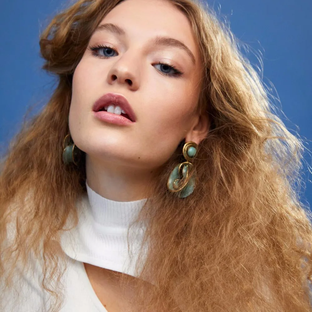 Vintage Metal Drop Earrings for Women Vintage Bronze Ethnic Wedding Statement Dangle Earrings Jewelry 2019 za earrings
Vintage Metal Drop Earrings for Women Vintage Bronze Ethnic Wedding Statement Dangle Earrings Jewelry 2019 za earrings