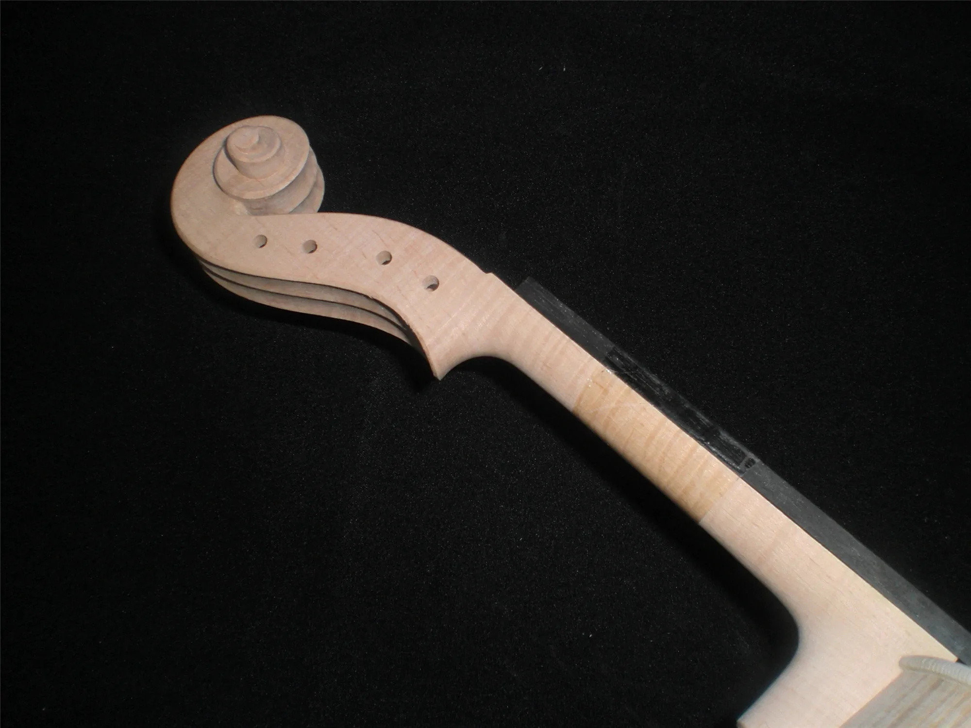 1 PC Nice Quality Hand Made White Violin with One Piece Maple Back Good Sound DB052003#
1 PC Nice Quality Hand Made White Violin with One Piece Maple Back Good Sound DB052003#
