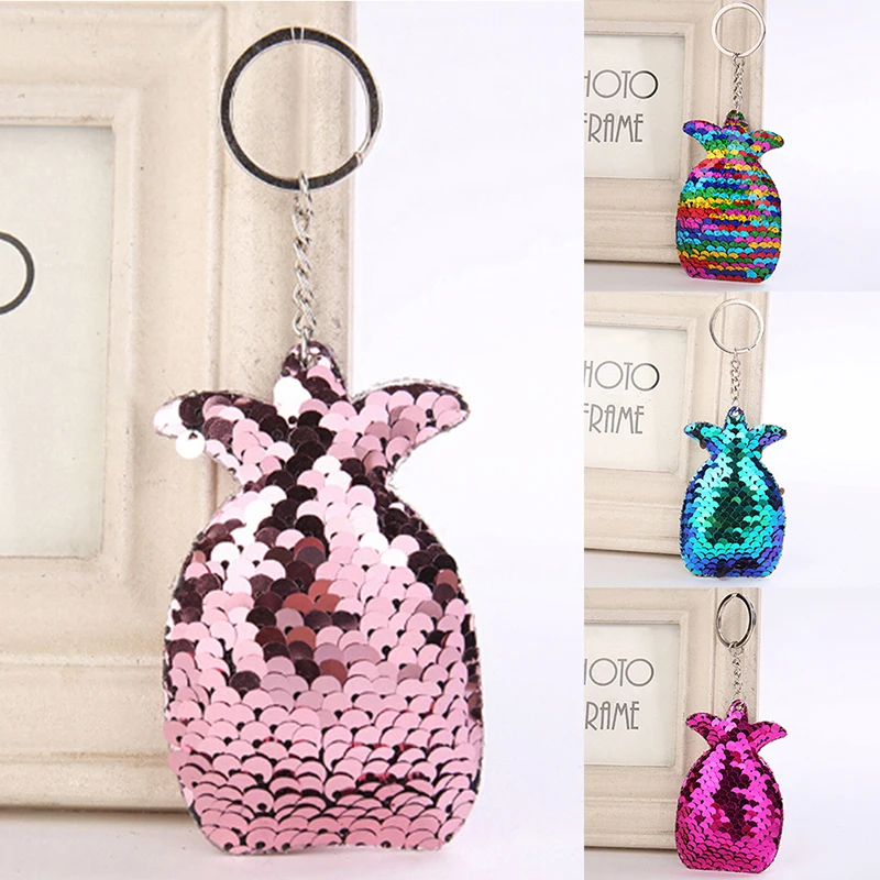 1PCS Cute Sequin Pom Pom Key Pendant Colorful Stuffed Pineapple Doll Kids Toys Girls Bag Hang Pendant Key Chain Speelgoed Gift
1PCS Cute Sequin Pom Pom Key Pendant Colorful Stuffed Pineapple Doll Kids Toys Girls Bag Hang Pendant Key Chain Speelgoed Gift