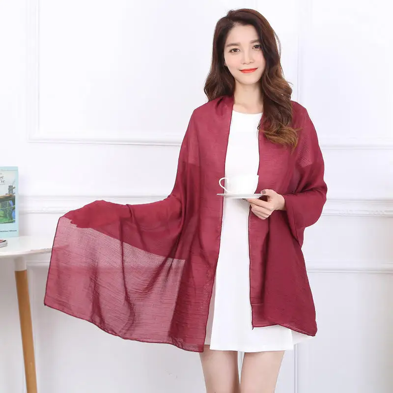 2017 Brand Women Silk Scarf Fashion Soild Spring Echarpe Smooth Summer Wrap female Voile Luxury Scarves Foulard Beach cover-ups
2017 Brand Women Silk Scarf Fashion Soild Spring Echarpe Smooth Summer Wrap female Voile Luxury Scarves Foulard Beach cover-ups
