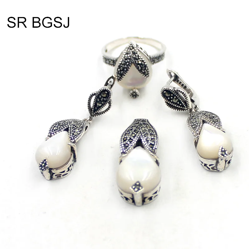 Free Shipping Mother's Day Gift Natural Fox MOP Shell Tibetan Silver Marcasite Earrings Pendant Ring Jewelry Set
Free Shipping Mother's Day Gift Natural Fox MOP Shell Tibetan Silver Marcasite Earrings Pendant Ring Jewelry Set