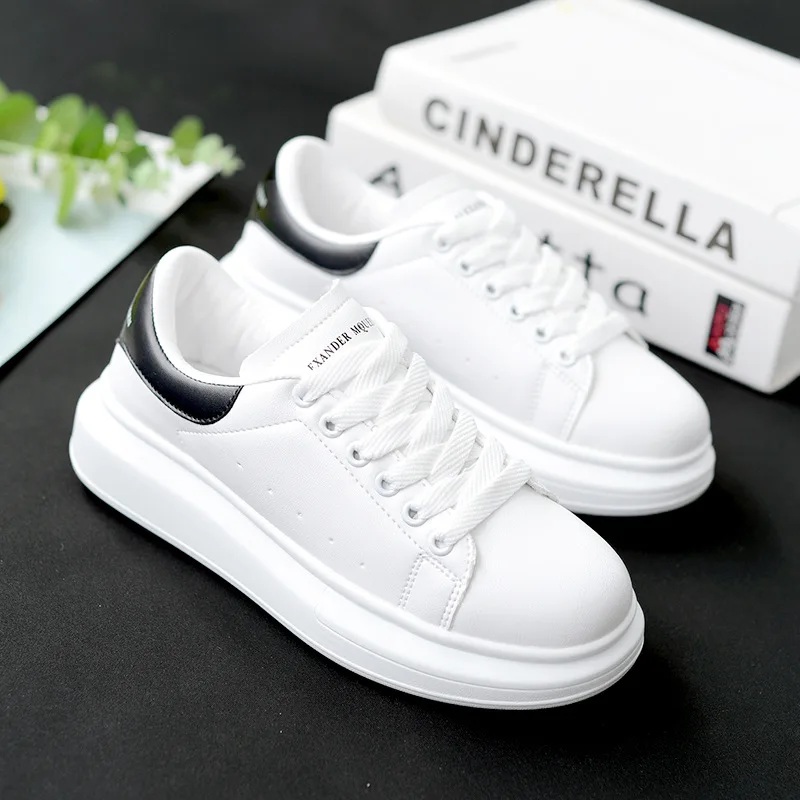 2019 new spring brand designer White Shoes wedge female platform Women Tenis wedge Feminino Casual Female woman
2019 new spring brand designer White Shoes wedge female platform Women Tenis wedge Feminino Casual Female woman