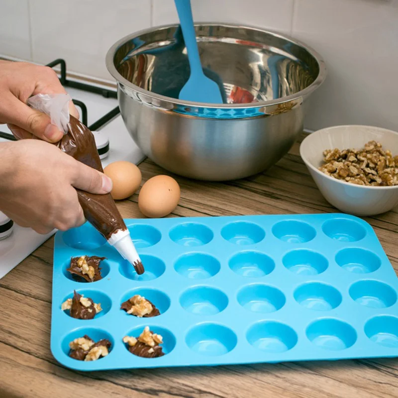 24 Holes DIY Mini Muffin Cup Silicone Cake Molds Soap Fondant Chocolate Cookies Cupcake Tray Bakeware Mould Cake Stand Tools
24 Holes DIY Mini Muffin Cup Silicone Cake Molds Soap Fondant Chocolate Cookies Cupcake Tray Bakeware Mould Cake Stand Tools