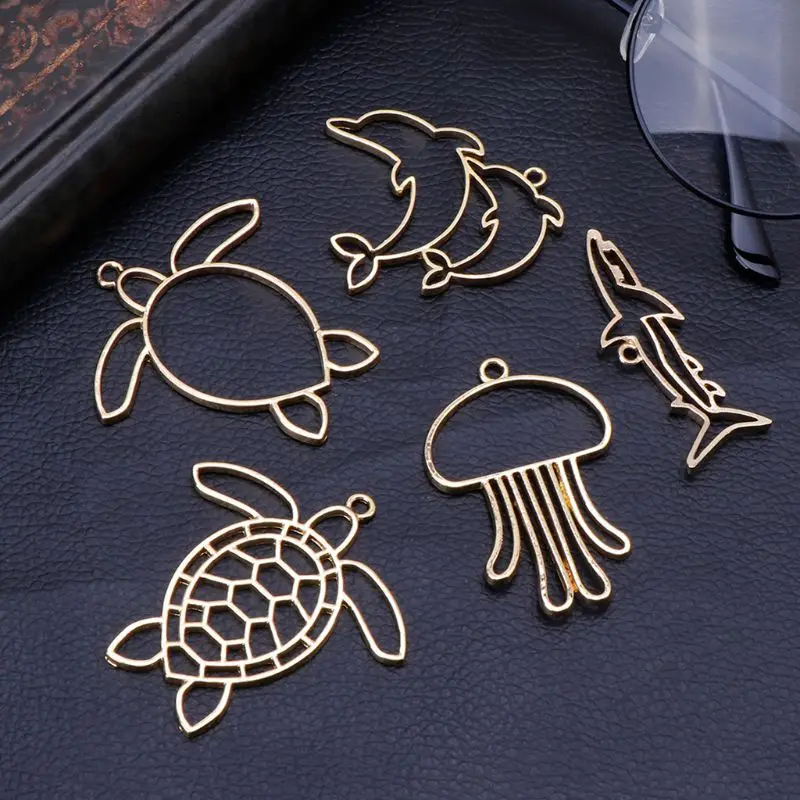 5 Pcs/Set Metal Frame DIY Epoxy Resin Jewelry Making Necklace Pendant Crafts Gifts Gold Luxury Cute Animal Dolphin Charms
5 Pcs/Set Metal Frame DIY Epoxy Resin Jewelry Making Necklace Pendant Crafts Gifts Gold Luxury Cute Animal Dolphin Charms