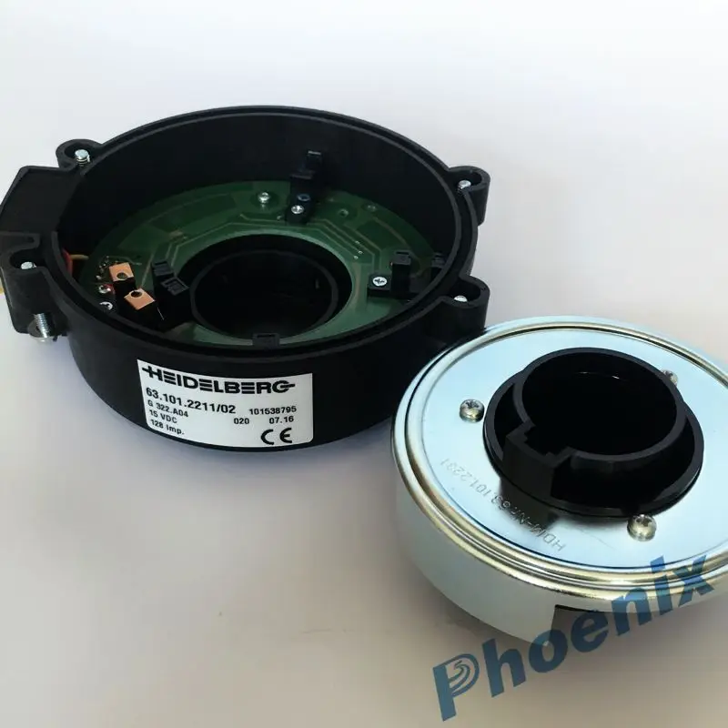 imported new 63.101.2211/02 Heidelberg SM74 SM52 PM52 GTO main motor encoder 63.101.1241 63.101.2231 high quality printing parts
imported new 63.101.2211/02 Heidelberg SM74 SM52 PM52 GTO main motor encoder 63.101.1241 63.101.2231 high quality printing parts