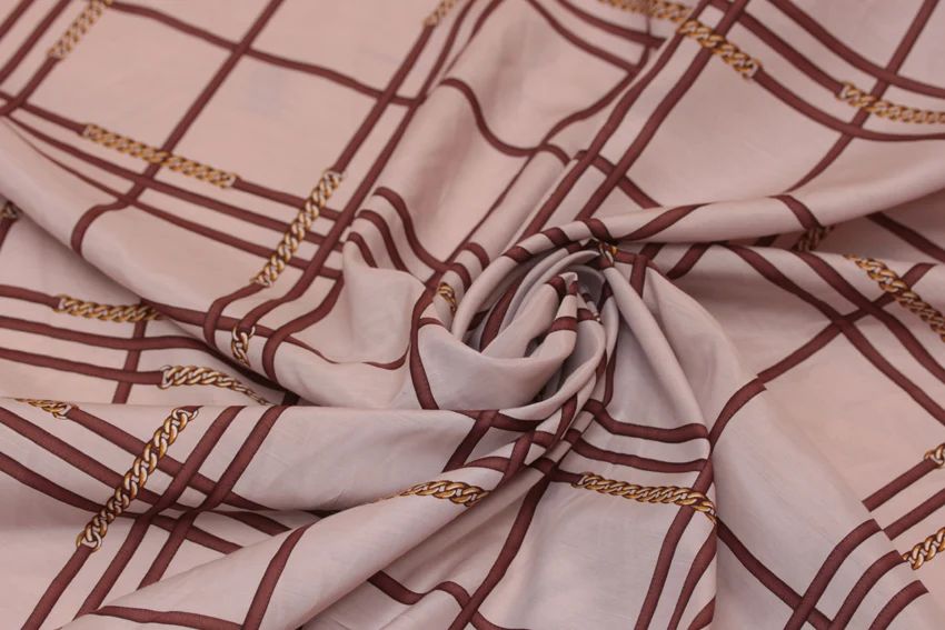 110*90cm 15mm print silk cotton fabric material for dress scraft diy material 988
110*90cm 15mm print silk cotton fabric material for dress scraft diy material 988
