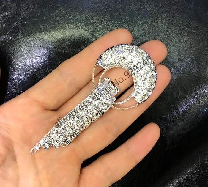 silver metal combined button hasp with clear grey crystal stones for women fur coat garment decoration sewing accessory
silver metal combined button hasp with clear grey crystal stones for women fur coat garment decoration sewing accessory