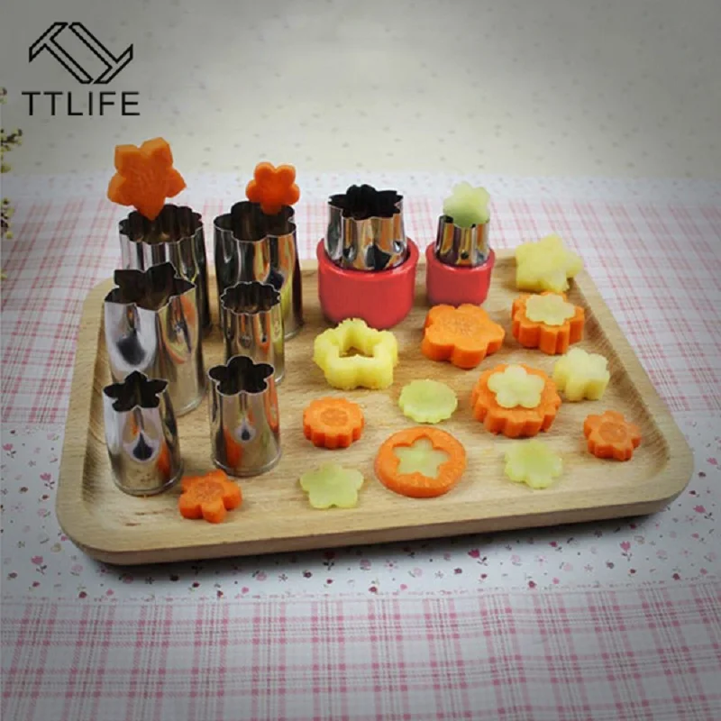 TTLIFE New 8pcs Stainless Steel Flower Shape Cake Cookies Cutter Mold Slicer Vegetable Fruit Cutting Shape Tools Kitchen Gadget
TTLIFE New 8pcs Stainless Steel Flower Shape Cake Cookies Cutter Mold Slicer Vegetable Fruit Cutting Shape Tools Kitchen Gadget