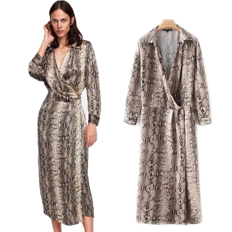 COZARII 2018 snake skin feminina dress england style print snake skin turn-down collar mid-calf natural dress vestido women dres
COZARII 2018 snake skin feminina dress england style print snake skin turn-down collar mid-calf natural dress vestido women dres