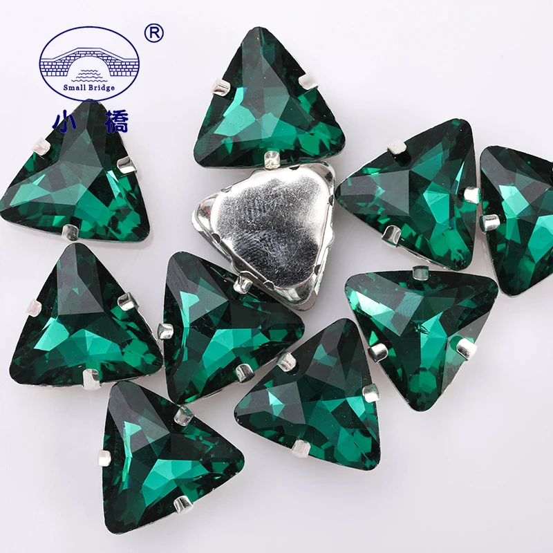 Glitter Triangular Flatback Sew On Rhinestone Loose Glass Decorative Rhinestones Diy Crystal Rhinestones For Clothing 10PCS S058
Glitter Triangular Flatback Sew On Rhinestone Loose Glass Decorative Rhinestones Diy Crystal Rhinestones For Clothing 10PCS S058