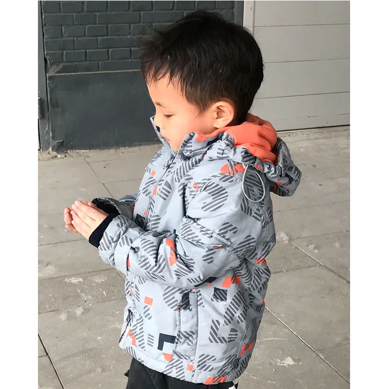 Autumn Winter Boys Print Jackets Outerwear Boys Coat Kids Thin Wadding Jacket for Boy Hooded Fleece Warm Jacket Casual 3305
Autumn Winter Boys Print Jackets Outerwear Boys Coat Kids Thin Wadding Jacket for Boy Hooded Fleece Warm Jacket Casual 3305