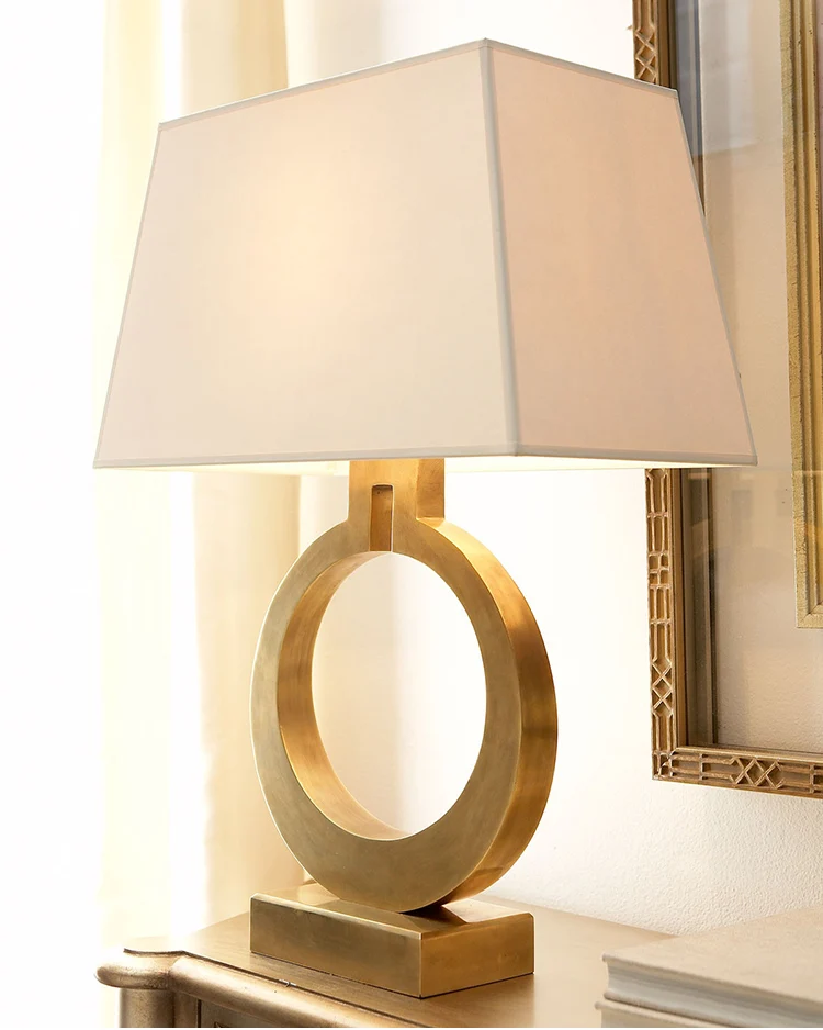 American modern luxury villa gold table decorating table lamp Nordic retro bedroom bedside LED reading lights MING
American modern luxury villa gold table decorating table lamp Nordic retro bedroom bedside LED reading lights MING