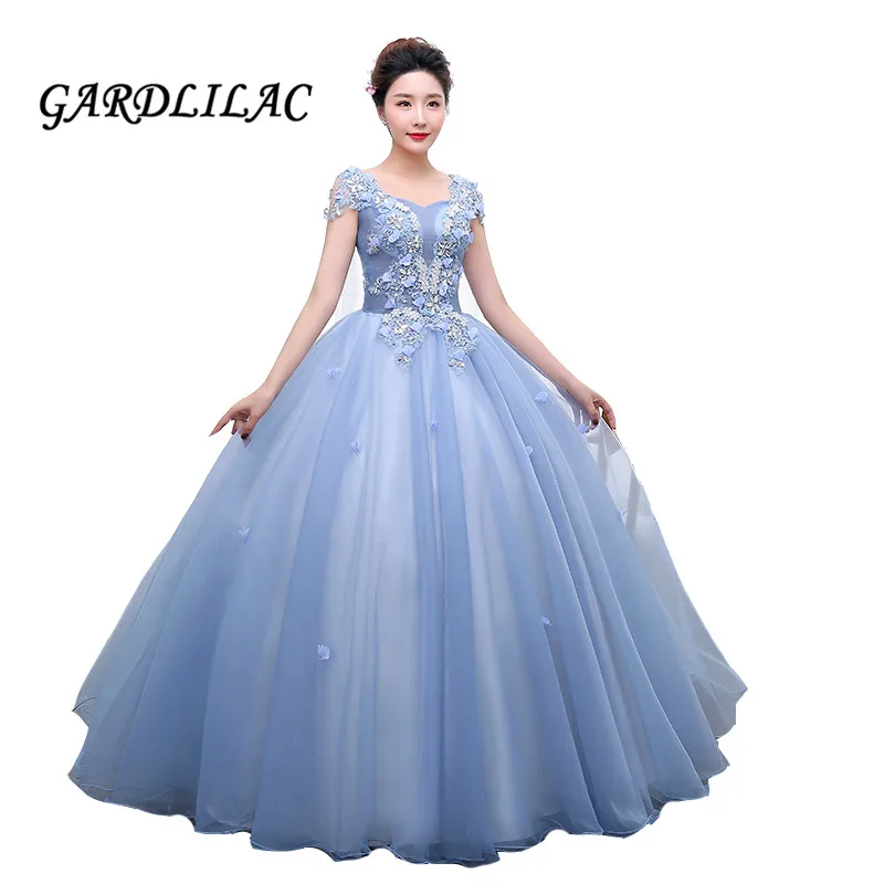 2019 Blue Quinceanera Dresses Organza Lace Appliques Long Prom Dress Cap-Sleeve Masquerade Ball Gown Vestidos De 15 Anos
2019 Blue Quinceanera Dresses Organza Lace Appliques Long Prom Dress Cap-Sleeve Masquerade Ball Gown Vestidos De 15 Anos