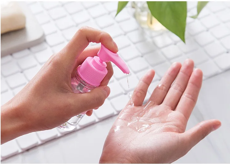 Travel transparent plastic small spray empty bottle portable cosmetics press sub toilet watering can perfume mist spray tool
Travel transparent plastic small spray empty bottle portable cosmetics press sub toilet watering can perfume mist spray tool