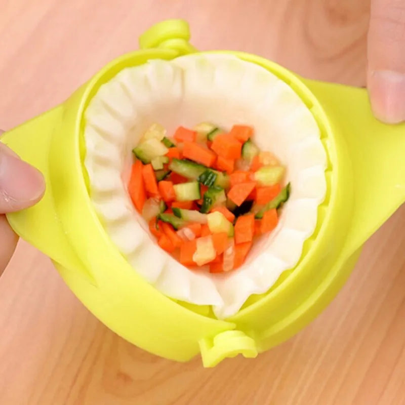 Dumpling mold Creative Magic Kitchen Food Grade Plastic Packaging Dumpling Machine Manual Dumpling Making Mold
Dumpling mold Creative Magic Kitchen Food Grade Plastic Packaging Dumpling Machine Manual Dumpling Making Mold