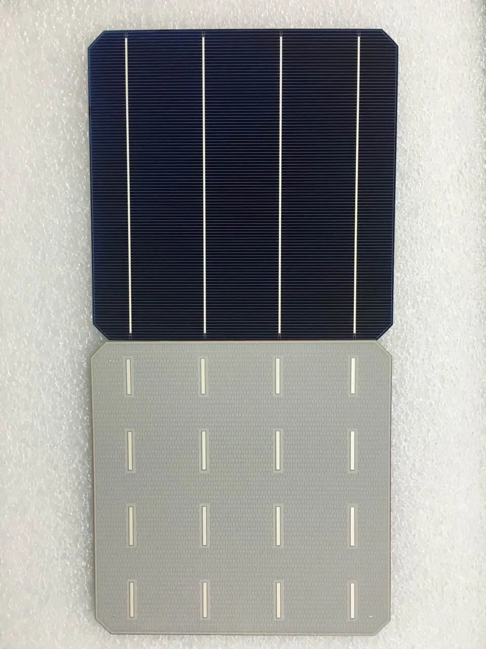 100Pcs 5.03W 20.6% Effciency Grade A 156 * 156MM Photovoltaic Mono Monocrystalline Silicon Solar Cell 6x6 For Solar Panel
100Pcs 5.03W 20.6% Effciency Grade A 156 * 156MM Photovoltaic Mono Monocrystalline Silicon Solar Cell 6x6 For Solar Panel