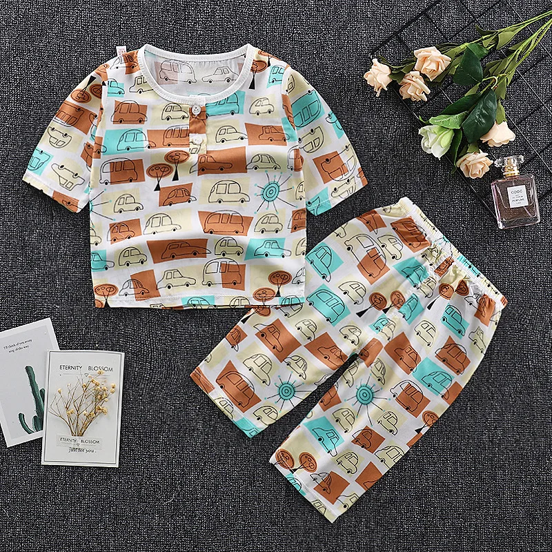 2pcs Cotton Kids baby boys cartoon car Sleepwear Summer Children boys Poplin Pajamas Set Half Length Home Clothing Suit
2pcs Cotton Kids baby boys cartoon car Sleepwear Summer Children boys Poplin Pajamas Set Half Length Home Clothing Suit