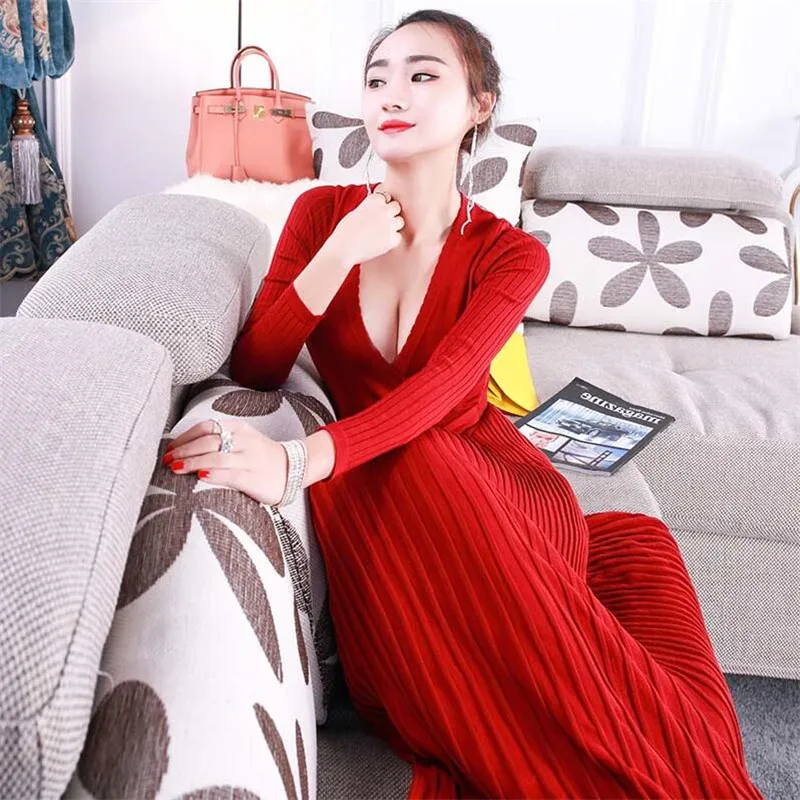 2019 Autumn Spring Fashion Women V Neck Sweater Dress Solid Color Slim Long Pullover Dress Knitted Bottoming Pleated Sweaters
2019 Autumn Spring Fashion Women V Neck Sweater Dress Solid Color Slim Long Pullover Dress Knitted Bottoming Pleated Sweaters