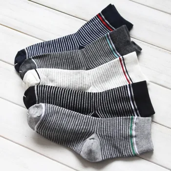 PEONFLY Printing Thin Strips Colorful Man Fashion Casual Business Short Socks High Quality Ventilation Cotton Male Dress Socks
PEONFLY Printing Thin Strips Colorful Man Fashion Casual Business Short Socks High Quality Ventilation Cotton Male Dress Socks
