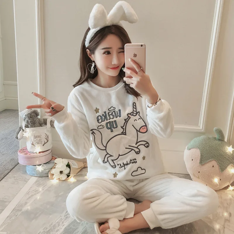 New Arrivals Flannel Pajama Suit Sets Cartoon Animal Printed Nightgown Sleepsuit Winter Women Pyjamas
New Arrivals Flannel Pajama Suit Sets Cartoon Animal Printed Nightgown Sleepsuit Winter Women Pyjamas
