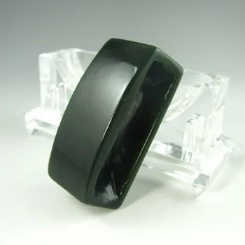 All is well. jade belt buckle waist buckle belt which passes through two men jade Yaopai waist pendant ornaments
All is well. jade belt buckle waist buckle belt which passes through two men jade Yaopai waist pendant ornaments