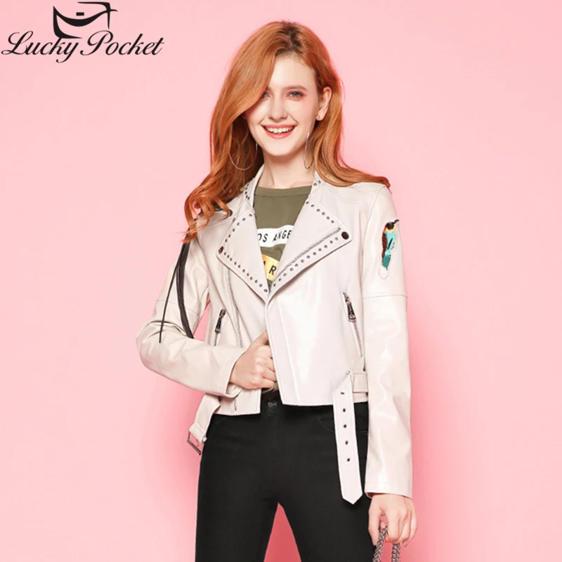Female Spring Turn Down Collar Motorcycle Jacket Women PU Leather Coat Fashion Bird Patch Designs Tassel Long Sleeve Outerwear
Female Spring Turn Down Collar Motorcycle Jacket Women PU Leather Coat Fashion Bird Patch Designs Tassel Long Sleeve Outerwear
