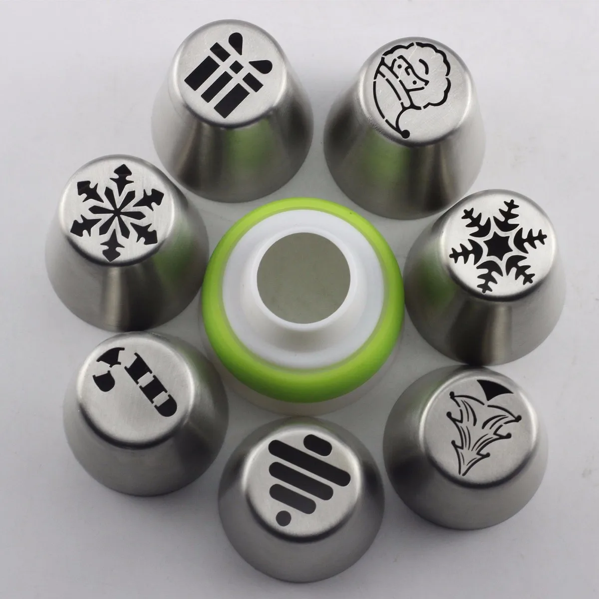 Mujiang 7 Pcs Christmas Style Russian Pastry Nozzles Santa Claus Snowflake Icing Piping Tips Cake Decorating Baking Tools SL49
Mujiang 7 Pcs Christmas Style Russian Pastry Nozzles Santa Claus Snowflake Icing Piping Tips Cake Decorating Baking Tools SL49