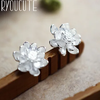 Femme Gifts Lotus Flower Earrings Ladies Silver Color Earrings for Women Statement Jewelry Brincos
Femme Gifts Lotus Flower Earrings Ladies Silver Color Earrings for Women Statement Jewelry Brincos