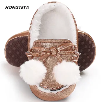 2020 New warm baby boots Infant Girl Fur shoes Glitter Trainers Soft Sole Pram Shoes bling ball Baby First Walkers Shoes 0-18M
2020 New warm baby boots Infant Girl Fur shoes Glitter Trainers Soft Sole Pram Shoes bling ball Baby First Walkers Shoes 0-18M