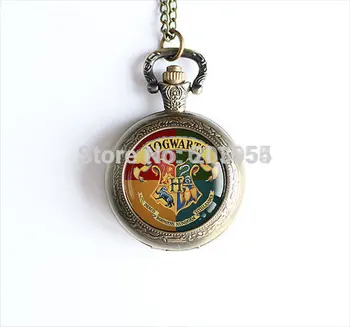Hogwarts Seal pocket watches quartz Necklace Hogwarts Seal for mens womens Hogwarts Jewelry pendant 12pcs/lot watch pendant 2017
Hogwarts Seal pocket watches quartz Necklace Hogwarts Seal for mens womens Hogwarts Jewelry pendant 12pcs/lot watch pendant 2017