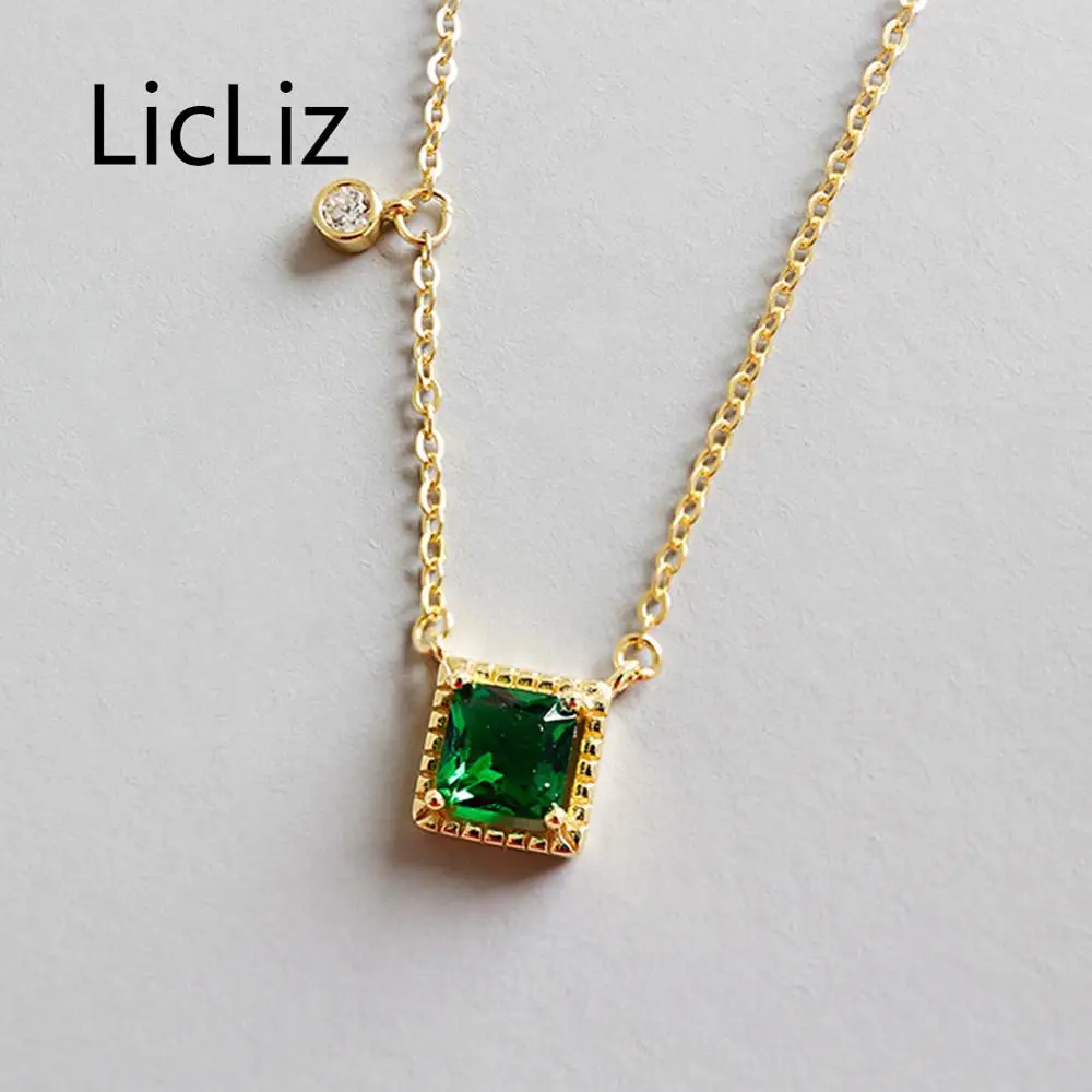 LicLiz New 925 Sterling Silver Green Square Zircon Pendant Necklaces for Women 18K Gold Link Chain Round Clear CZ Jewelry LN0440
LicLiz New 925 Sterling Silver Green Square Zircon Pendant Necklaces for Women 18K Gold Link Chain Round Clear CZ Jewelry LN0440