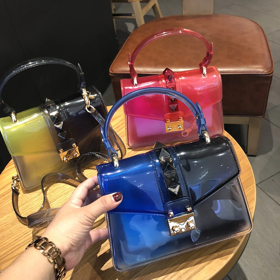 Luxury Transparent PVC Panelled Handbags Women Rivet Jelly Crossbody Bags For Women Hit Color Clear Small Flap Girl Shoulder Bag
Luxury Transparent PVC Panelled Handbags Women Rivet Jelly Crossbody Bags For Women Hit Color Clear Small Flap Girl Shoulder Bag