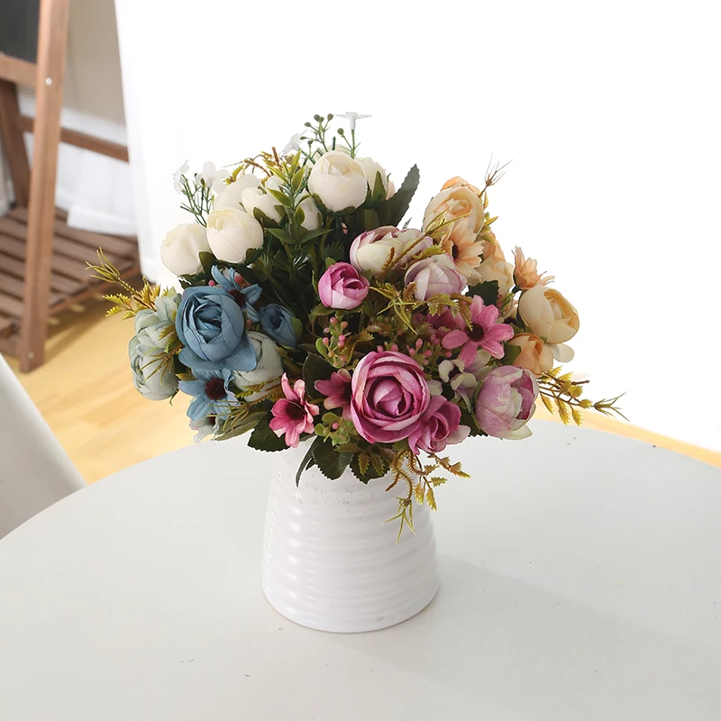 1 bundle Silk DIY Daisy Artificial Flowers Small Camellia Rose Bride Bouquet for Wedding Party peony flores Home Decor Floral
1 bundle Silk DIY Daisy Artificial Flowers Small Camellia Rose Bride Bouquet for Wedding Party peony flores Home Decor Floral